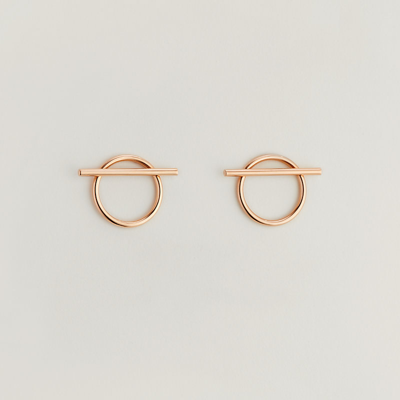 【身につけるだけでオシャレ】HELMESエシャペ ピアス PM ピアス 《エシャペ》 MM | Hermès - エルメス-公式サイト